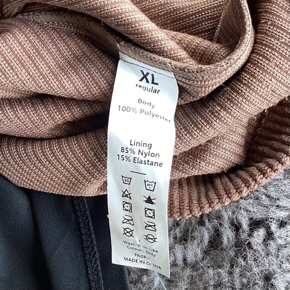 NWT Halara Womens Casual Corduroy High Waisted 2-In-1 a Line Mini Skirt Brown XL - Picture 8 of 11